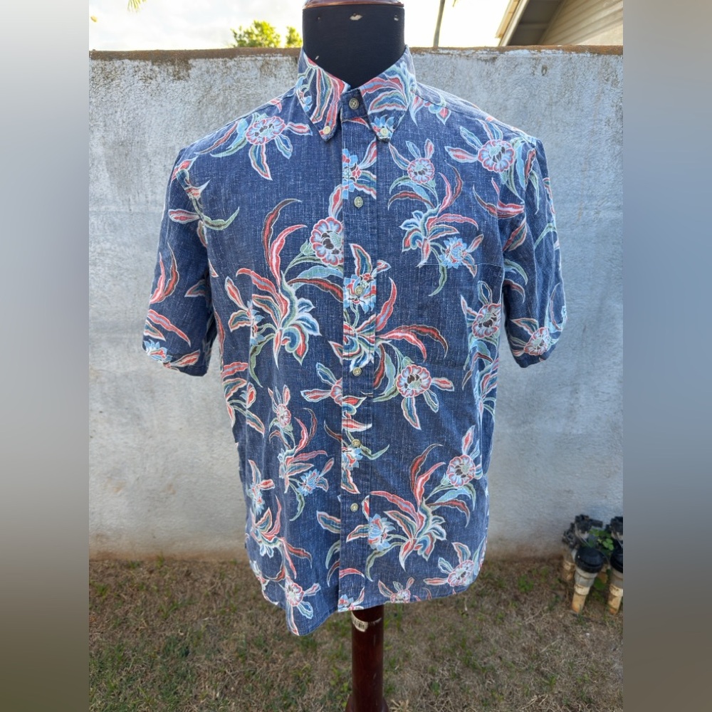 PreOwned Reyn Spooner Classic Hawaiian Print Full Button Multicolored Men's M